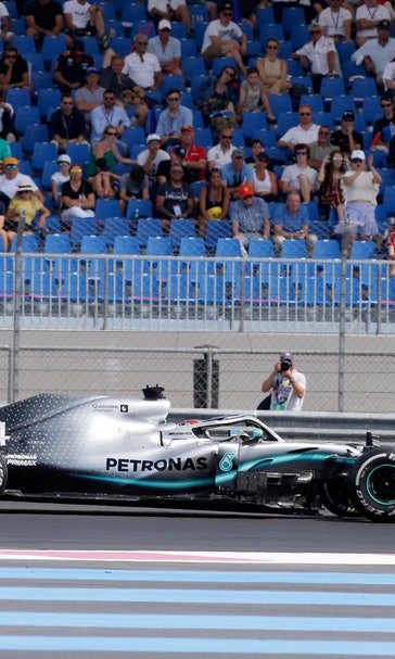 Mercedes matching old F1 record 'no priority' for Hamilton